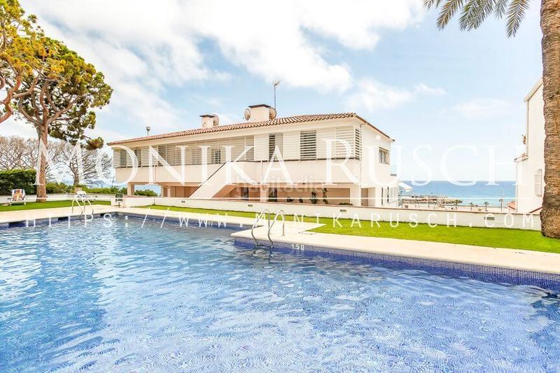 Foto d6719241-1c2d-432d-8045-6c986b238ad9. Alquiler piso exclusivo apartamento de lujo en alquiler temporal sobre el port daiguadolç, en Sitges