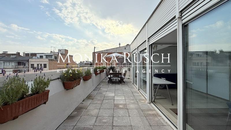 Foto 5273613f-e895-4da5-93f7-7bd42627d4de. Location attique dans L´Antiga Esquerra de l´Eixample Barcelona