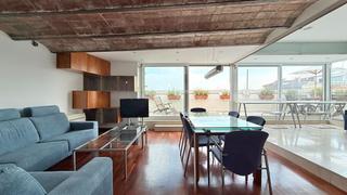 Miete Dachwohnung in L´Antiga Esquerra de l´Eixample. Ático en alquiler temporal en consell de cent con enric granados