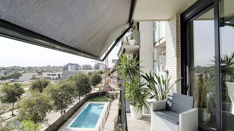 Foto 5b7d7ad4-9229-4be2-bd8e-564b900e4b3b. Pis amb calefacció piscina a La Collada-Sis Camins Vilanova i la Geltrú