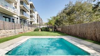 Pis a La Collada-Sis Camins. Espectacular piso con terraza vistas al mar en venta junto a la