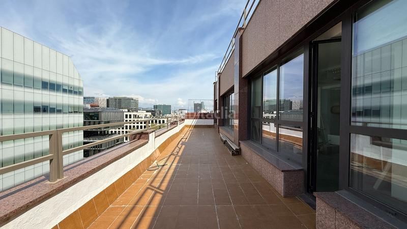 Foto efd4e644-c2cc-4571-a223-3019517784e7. Miete büro mit heizung in El Parc i la Llacuna del Poblenou Barcelona