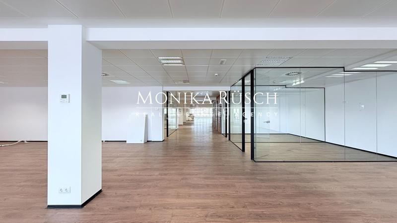 Foto d83a1562-5961-4526-92aa-8984ad0717e8. Rent office space with heating in El Parc i la Llacuna del Poblenou Barcelona