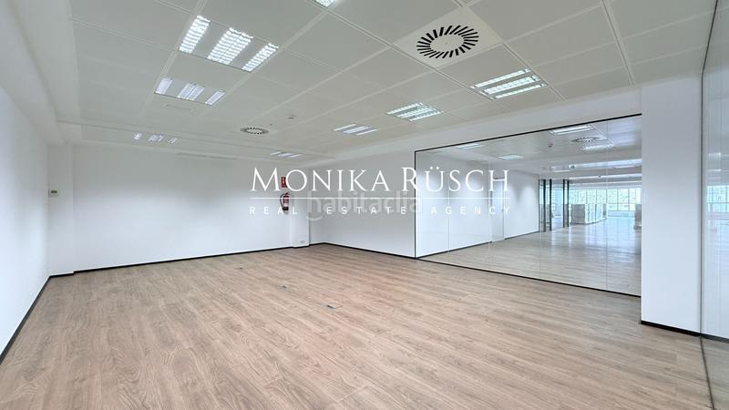 Foto efb79df4-5f5b-44ba-b6c9-50ae1b785acf. Rent office space with heating in El Parc i la Llacuna del Poblenou Barcelona