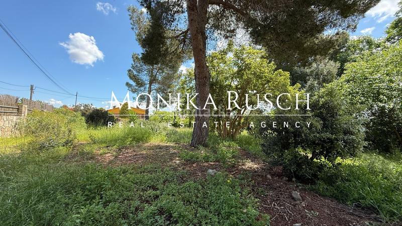 Foto 6dabe9f7-a583-4828-a1b5-d5b0301f79dc. Terreno residencial gran parcela en fontpineda con casa existente y posibilidad de construir 2 viviendas en Corbera de Llobregat