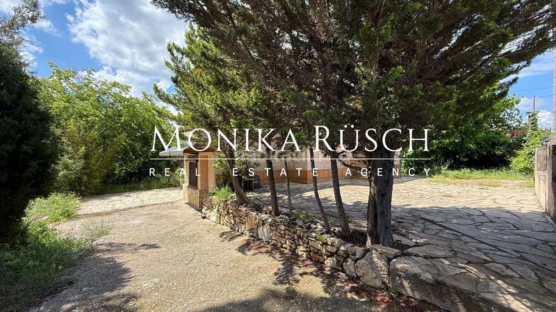 Foto 902980e4-d6e0-458e-9933-698175dd149b. Terreno residencial gran parcela en fontpineda con casa existente y posibilidad de construir 2 viviendas en Corbera de Llobregat