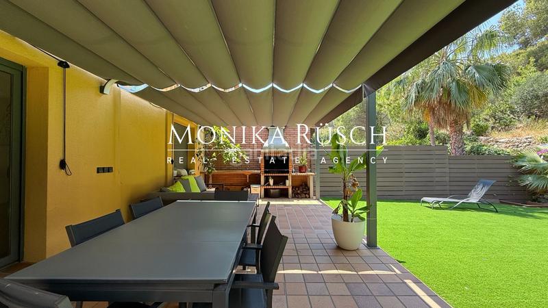 Foto 0aec918b-b6fa-4fa6-b765-d4ec2cb3978c. Rent semi detached house with pool in El Poal Castelldefels