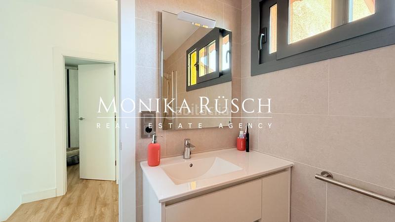 Foto 2b63c396-1e01-41e1-97c7-51368f270c18. Rent semi detached house with pool in El Poal Castelldefels