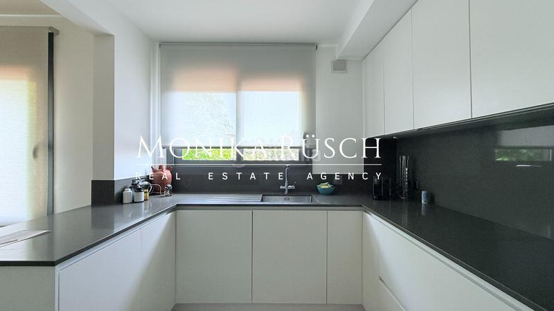 Foto 8713d977-9492-4a37-851c-c6c37080b554. Rent semi detached house with pool in El Poal Castelldefels