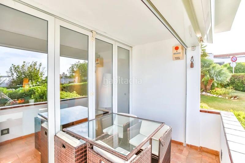 Foto bde63bf1-25dd-4f8a-b693-d2bc98933f45. Miete zweistöckige wohnung mit heizung pool in Aiguadolç - Sant Sebastià Sitges