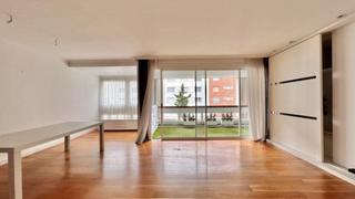 Lloguer Pis a Pedralbes. Exclusiva vivienda con terraza en pedralbes  disponible a princi