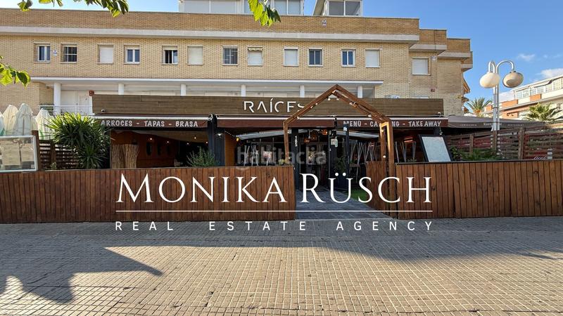Foto d7a6ec9e-0b26-4ff1-b8ce-83704b8ca87e. Traspaso local comercial traspaso restaurante en el paseo marítimo a pleno funcionamiento en Castelldefels