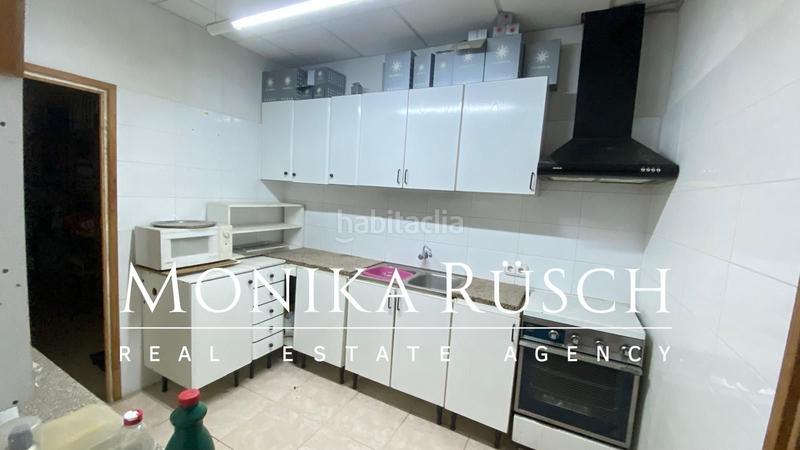 Foto 61621b63-e8fc-42a6-8cc8-d8cc995a2a3d. Locale commerciale in Torre-roja-Campreciós Viladecans