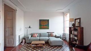 Piso en Raval. Piso en venta en el raval, con dos dormitorios dobles y  un desp