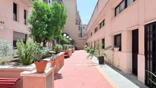 Pis a Raval. Encantador dúplex con patio privado en finca moderna cerca de sa