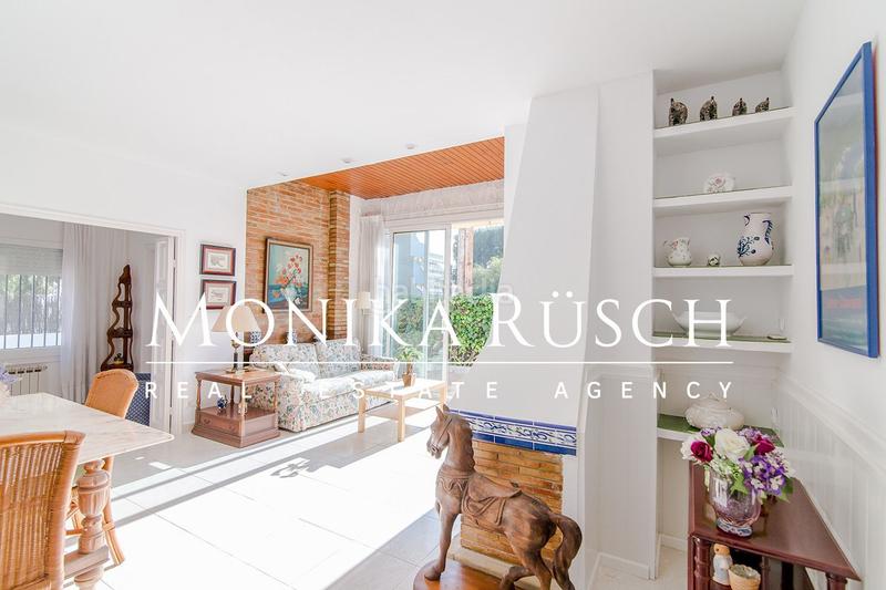 Foto 9feb6781-593c-4e4a-84e4-6a0fe2eb4b7b. Alquiler piso exclusiva planta baja en alquiler temporal, con piscina privada en el vinyet, en Sitges