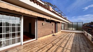Alquiler Piso en Sarrià. Piso en alquiler en ccaponata, en sarriá, con una gran terraza d