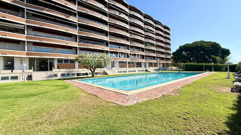 Foto 6bfb50dd-a08f-4f48-9fb0-f997486ee662. Pis amb calefacció piscina a Pedralbes Barcelona