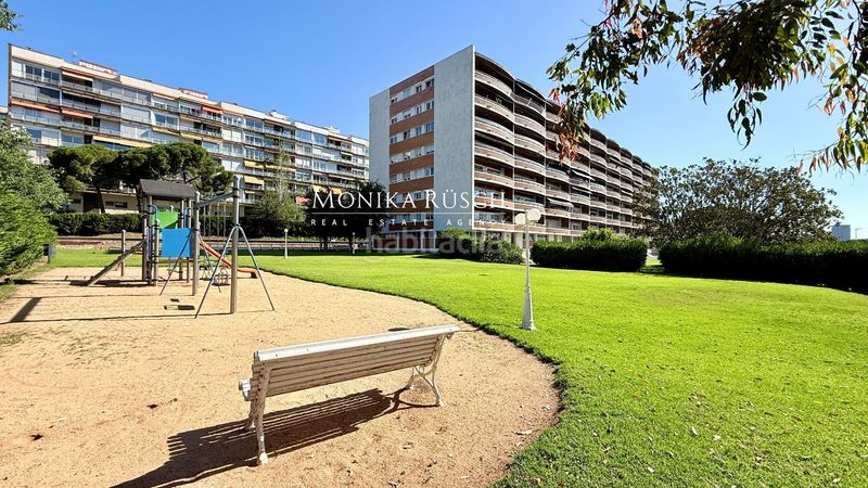 Foto a5b3b2b3-0149-4168-8a04-4f1ad887c5a3. Pis amb calefacció piscina a Pedralbes Barcelona