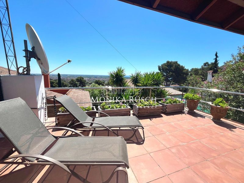Foto c36b7446-fb97-41e1-9ac5-b1ec75962fd0. Casa amb calefacció aparcament a Montmar Castelldefels