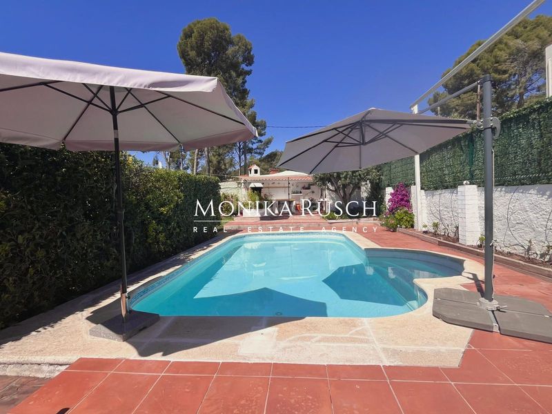 Foto e7c32274-9e05-4b84-a97c-4e987dd750a4. Casa amb calefacció aparcament a Montmar Castelldefels