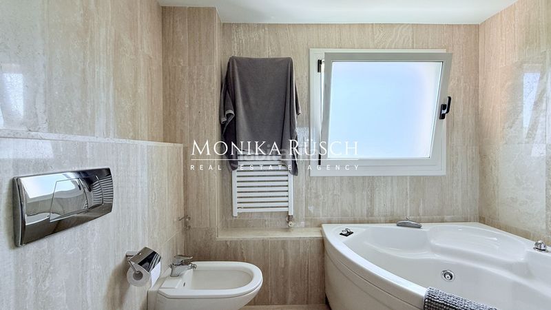 Foto 28cf87a6-d03d-4cb7-8ab8-57bea3bd208e. Casa amb calefacció piscina a Vallvidrera - Tibidabo - Les Planes Barcelona