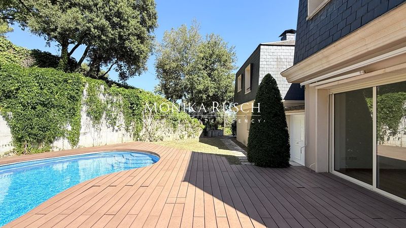 Foto 54fb93de-9b12-4388-aca9-4ca93cfd9707. Casa amb calefacció piscina a Vallvidrera - Tibidabo - Les Planes Barcelona