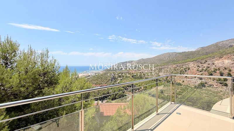 Foto 524d4d6a-1c00-4dd8-9507-494f93eb2166. Xalet amb calefacció piscina a les botigues de Sitges Sitges