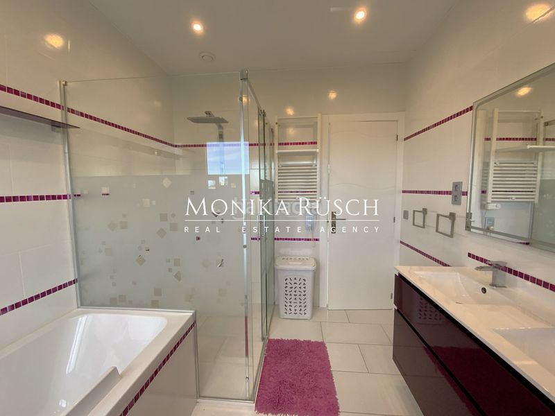 Foto 5267597c-2c7e-4487-a848-2bd90715442d. Casa a Montmar Castelldefels