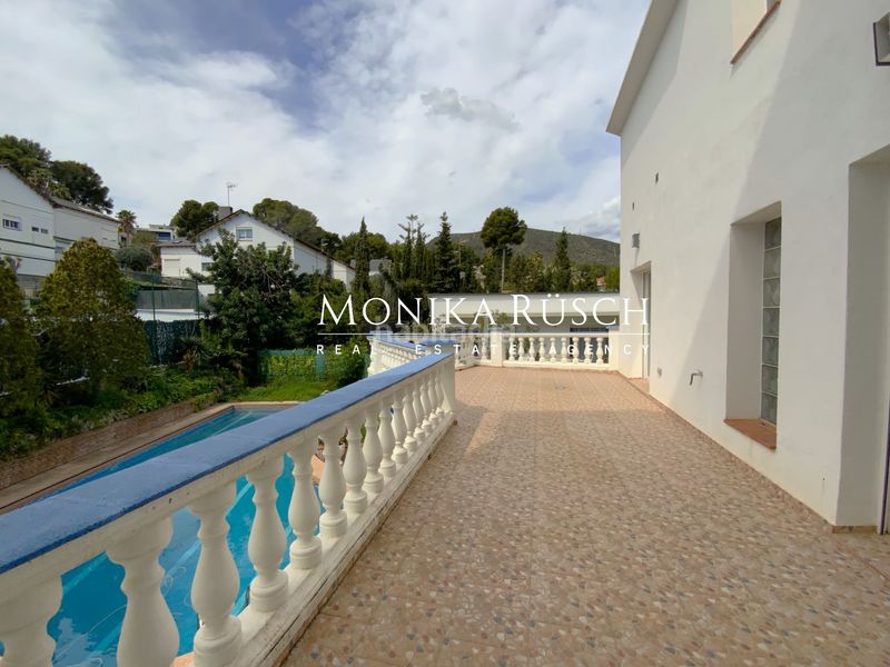 Foto adbdf3c2-8665-4018-a0fa-968d1ea6b3d3. Casa a Montmar Castelldefels