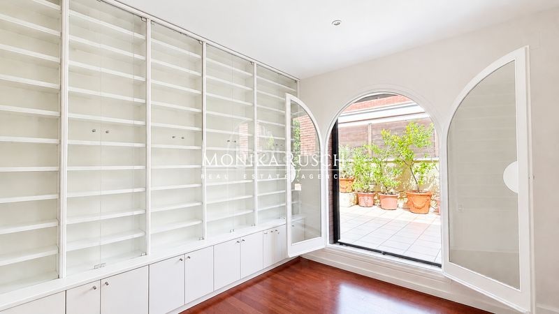 Foto 435eedc4-4eaf-4a0c-a67c-0500ea14f83b. Ático  dúplex en venta con terraza en Tres Torres en Barcelona