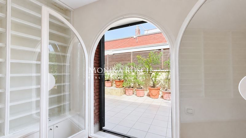 Foto 5edf7072-be46-4de4-9a3c-85f7ea09d885. Ático  dúplex en venta con terraza en Tres Torres en Barcelona