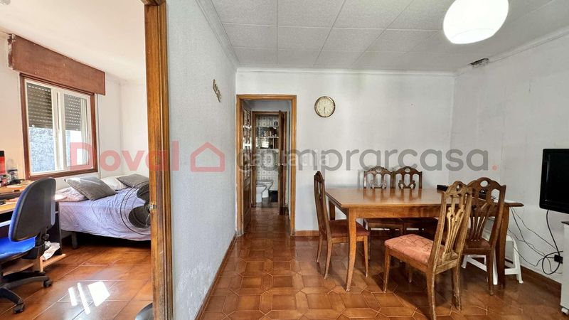 Foto 4e176a69-5aca-4201-8979-e36eaf2a7cb1. Casa amb aparcament a Centro - Areal Vigo