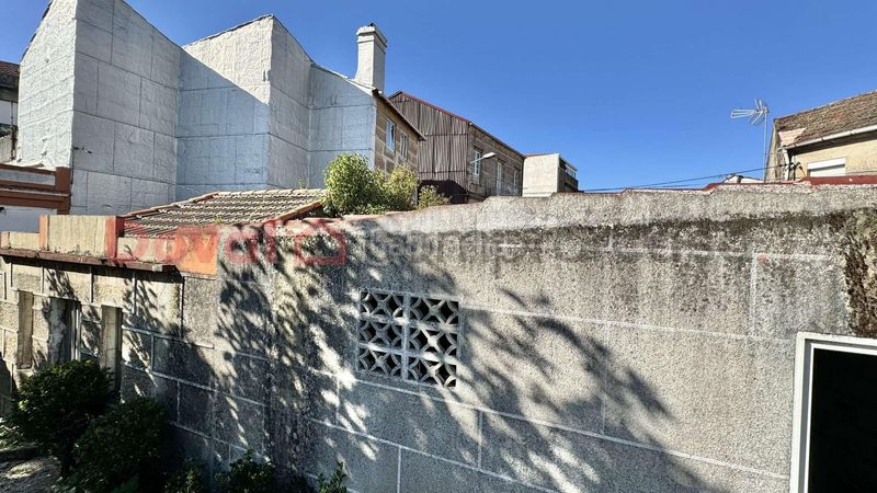 Foto b0b67239-fc38-4c4b-b4a4-69763e6ea13d. Casa amb aparcament a Centro - Areal Vigo