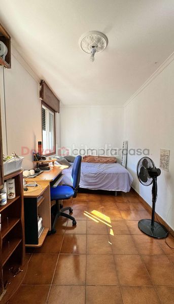 Foto c1737b58-f6d7-4b62-aae9-3ce3cbc95230. Casa amb aparcament a Centro - Areal Vigo