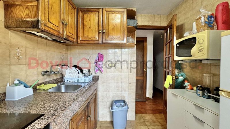 Foto d11b4c0b-35a2-4ee4-a008-5a13a5bc8b5b. Casa amb aparcament a Centro - Areal Vigo