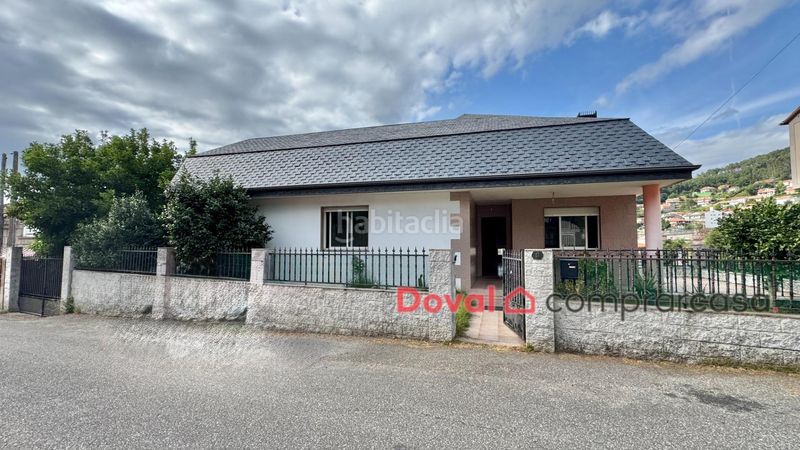 Foto ca995d28-fa9a-487a-8eb7-a59ec7265a79. Casa amb calefacció aparcament piscina a Redondela