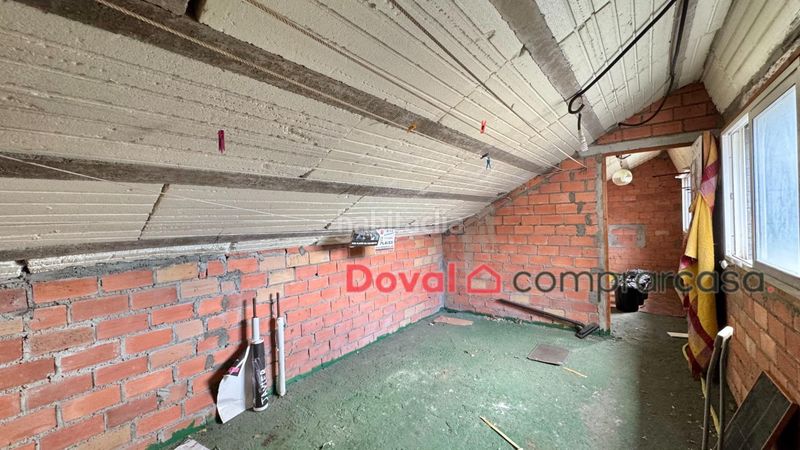 Foto f9fa1b48-9555-498e-96e7-ae31767ed4fd. Casa amb calefacció aparcament piscina a Redondela