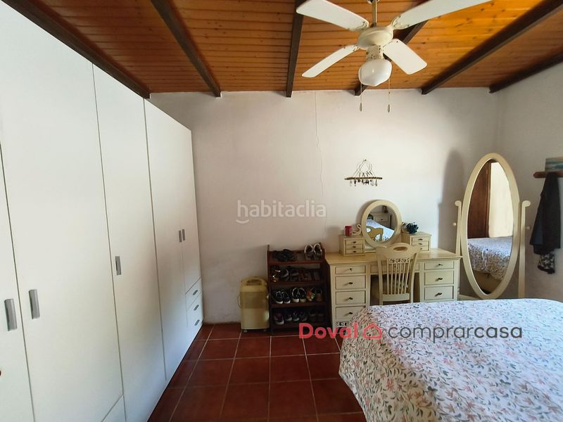 Foto 5fa7ec96-f761-4102-9f3f-86494f44de0a. Casa amb aparcament a Salceda de Caselas