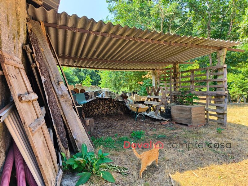Foto 868066a2-d499-4dec-9b95-138547fb3ac7. Casa amb aparcament a Salceda de Caselas