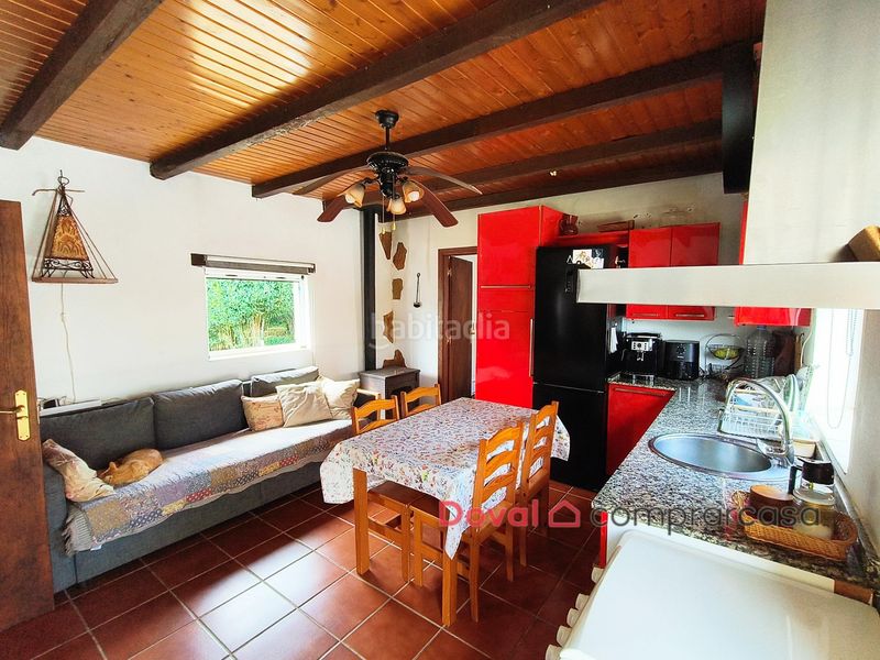Foto 8c59aafc-d724-4fa2-a453-05b994cc79e6. Casa amb aparcament a Salceda de Caselas