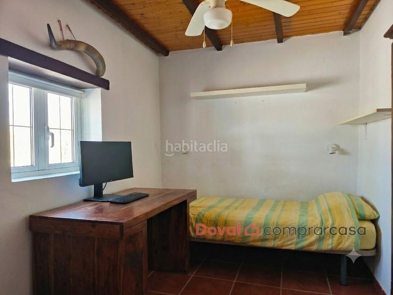 Foto cc437e99-1f5b-41fc-8381-4f9d81474d65. Casa amb aparcament a Salceda de Caselas