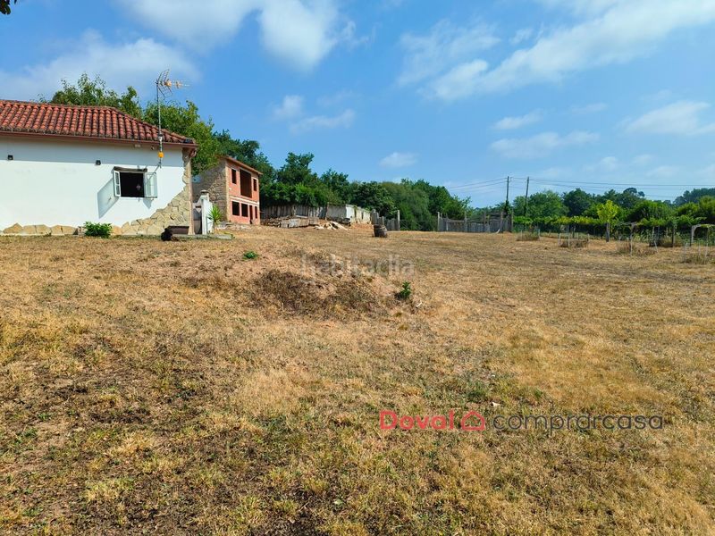 Foto f171ac02-3b06-48b9-8528-b2013ac08ad5. Casa amb aparcament a Salceda de Caselas