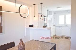 Casa en Mos. Casa moderna y espaciosa con jardín, 5 habitaciones en san antoi