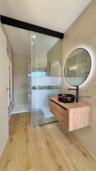 Foto b251ca2c-c23d-4476-8f55-e01e253e162d. Pis amb calefacció a Lavadores Vigo