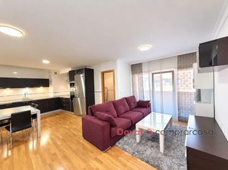 Lloguer Àtic  Calle nicanor  ocampo. Ático de 1 dormitorio independiente y con estilo moderno