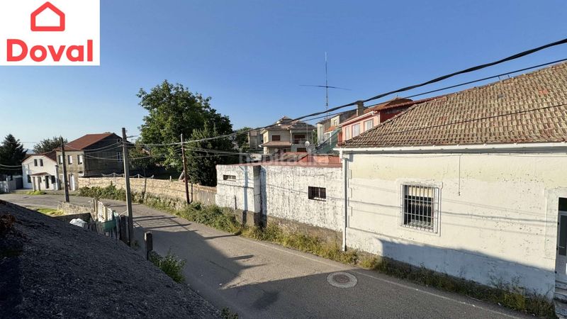 Foto 3864c350-7c03-4e9f-8841-be5c0ae50b42. Casa amb aparcament a Alcabre Vigo