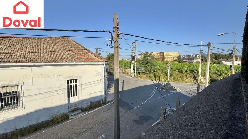 Foto 49d49e93-0181-4913-8934-6134655452d8. Casa amb aparcament a Alcabre Vigo