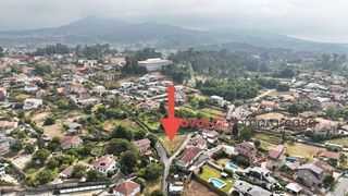 Wohngrundstück  Monte-beade. Parcela con 3 frentes de 631 m2 en beade