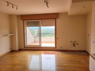 Etagenwohnung in Ponteareas. Ático de 1 habitacion con amplia terraza y gran potencial en pon